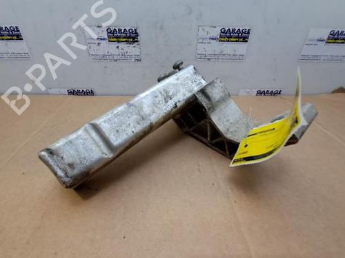 Used Front bumper bracket Front bumper bracket 38842355 38842355
