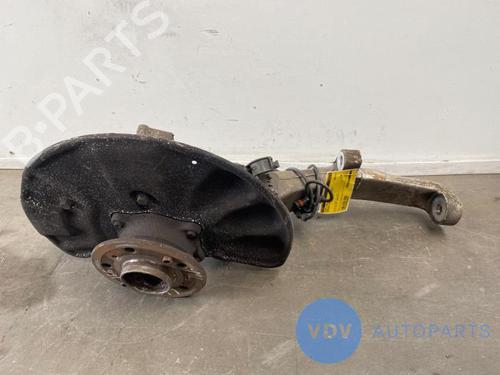 Used Left front steering knuckle MERCEDES-BENZ GLE (W166) 250 d (166.006) (204 hp) 25952873