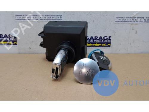 Control unit MERCEDES-BENZ A-CLASS (W176) A 180 (176.042) | BP25952613M11 