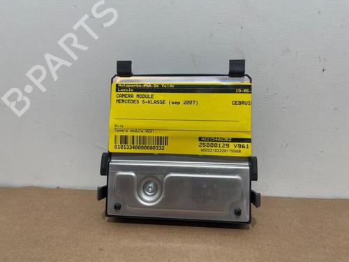 Used Electronic module Electronic module MERCEDES-BENZ S-CLASS (W221, V221) S 320 CDI (221.022, 221.122) (235 hp) 38828228 38828228