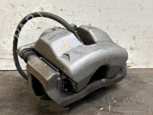 Used Left front brake caliper Left front brake caliper 38818158 38818158
