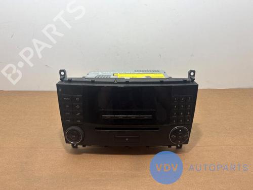 Used Radio MERCEDES-BENZ C-CLASS T-Model (S203) C 200 CDI (203.207) (122 hp) 27459455