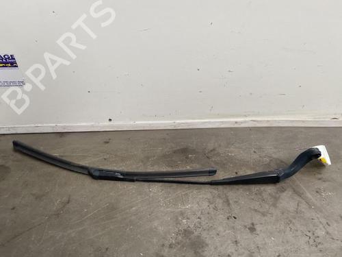 front-windshield-wiper-arm-mercedes-benz-a-class-w169-2004-2005-2006-2007-2008-2009-2010-2011-2012-38847809 main image