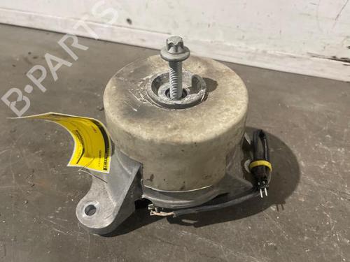 engine-mount-mercedes-benz-glc-x253-2015-2016-2017-2018-2019-2020-2021-2022-38835260 main image