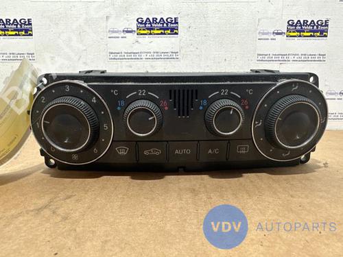 Used Climate control MERCEDES-BENZ C-CLASS (W203) C 200 CDI (203.007) (122 hp) 25948633