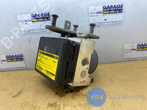 Used ABS pump MERCEDES-BENZ C-CLASS T-Model (S205) C 200 (205.242) (184 hp) 25953882
