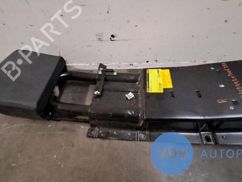Used Headrest MERCEDES-BENZ CLK Convertible (A209) CLK 200 Kompressor (209.442) (163 hp) 25957330