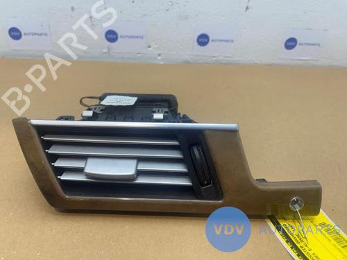 Used Air vent MERCEDES-BENZ E-CLASS (W212) E 200 NGT (212.035) (156 hp) 25964923
