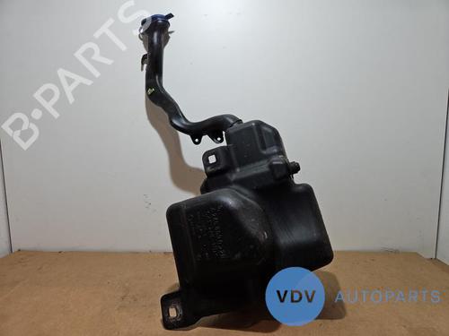 Used Windscreen washer tank MERCEDES-BENZ CLA Shooting Brake (X117) CLA 200 CDI / d (117.908) (136 hp) 29450503