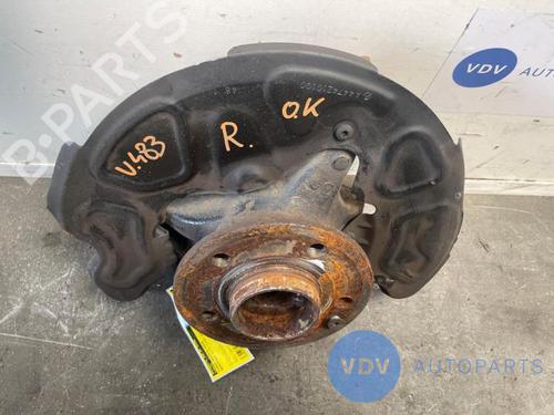 Used Right front steering knuckle MERCEDES-BENZ VITO Van (W447) 119 CDI / BlueTEC (447.601, 447.603, 447.605) (190 hp) 25962429