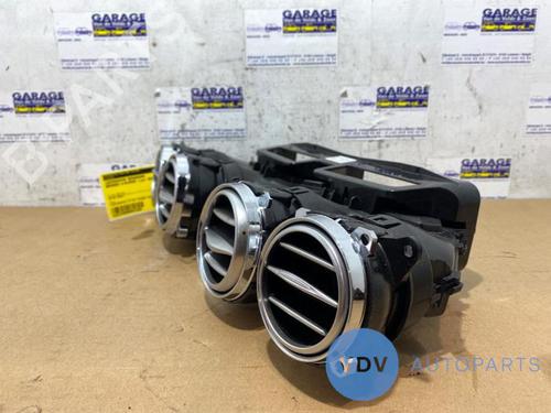 Air vent MERCEDES-BENZ S-CLASS (W222, V222, X222) S 350 BlueTEC / d (222.132, 222.032, 222.123) | BP25955297I21