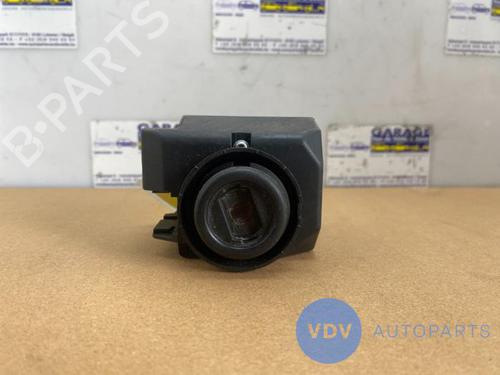 Used Ignition barrel MERCEDES-BENZ E-CLASS (W210) E 200 (210.035) (136 hp) 25948081
