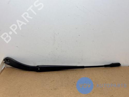 Used Front windshield wiper arm MERCEDES-BENZ B-CLASS Sports Tourer (W246, W242) B 180 CDI (246.200) (109 hp) 27396316