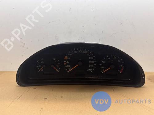 Display multifunzione MERCEDES-BENZ CLK (C208) CLK 200 (208.335) (136 hp) 29705559