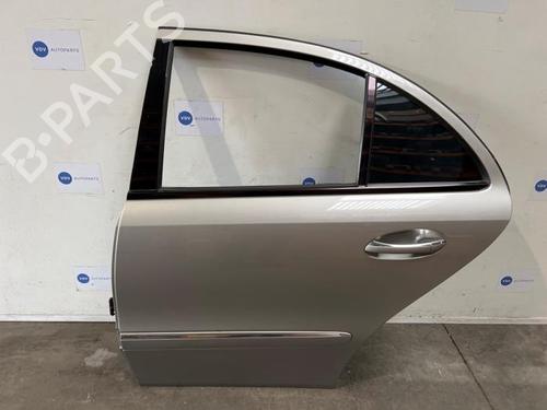Dør venstre bagtil Dør venstre bagtil MERCEDES-BENZ E-CLASS (W211) E 420 CDI (211.029) (314 hp) 38836463 38836463