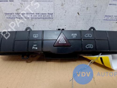 Used Warning switch MERCEDES-BENZ SPRINTER 3,5-t Van (B906) 311 CDI (906.631, 906.633, 906.635, 906.637) (109 hp) 25954665