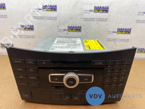 Used Radio MERCEDES-BENZ E-CLASS T-Model (S212) E 350 CDI (212.225) (231 hp) 25950825