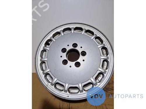 Jante MERCEDES-BENZ 124 Saloon (W124) 200 (124.020) (102 hp) 25970880