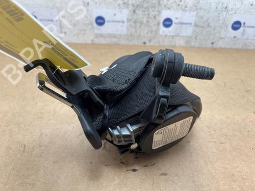 rear-right-seatbelt-mercedes-benz-e-class-convertible-a207-2010-2011-2012-2013-2014-2015-2016-38832385 main image