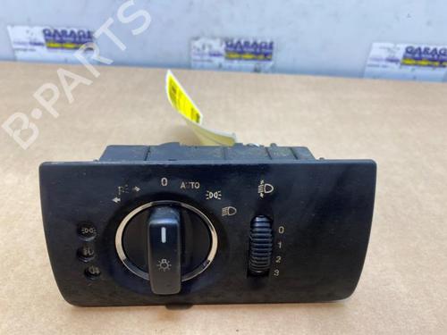 Used Headlight switch Headlight switch 38843747 38843747