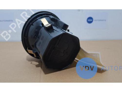 Air vent MERCEDES-BENZ C-CLASS (W205) C 200 BlueTEC / d (205.037) | BP25961536I21 