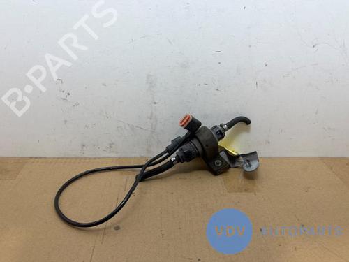 Used Fuel pump MERCEDES-BENZ S-CLASS (W221, V221) S 320 CDI 4-matic (221.080, 221.180) (235 hp) 29538774