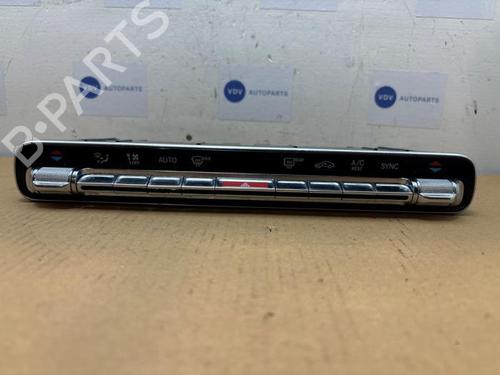 climate-control-mercedes-benz-a-class-w177-2018-38839965 main image