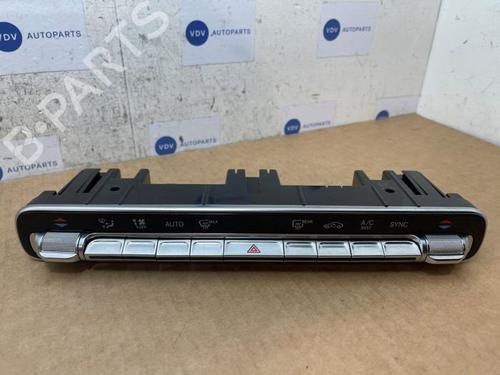 Used Climate control Climate control 38831511 38831511