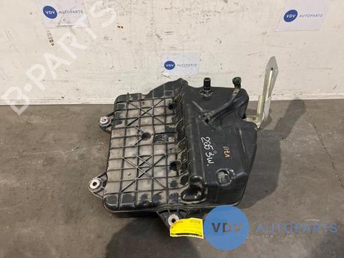 Used AdBlue tank MERCEDES-BENZ C-CLASS T-Model (S205) C 220 d 4-matic (205.215) (194 hp) 25969766