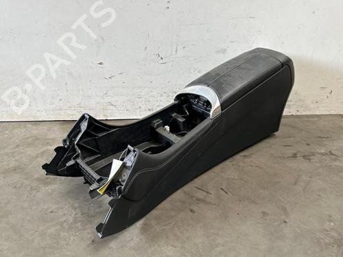 Used Middle console Middle console 39082722 39082722