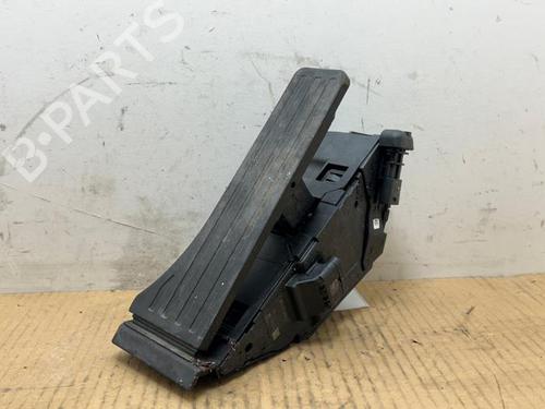 Used Pedal Pedal 38818951 38818951