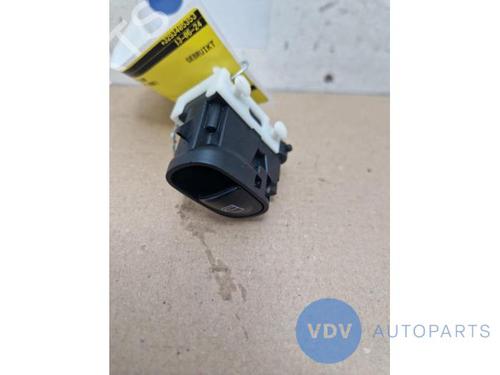 Switch MERCEDES-BENZ C-CLASS (W203) C 200 Kompressor (203.042) | BP25962520I30 