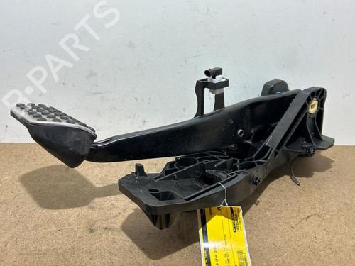 Used Break pedal Break pedal 38817837 38817837