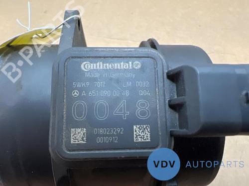 Mass air flow sensor MERCEDES-BENZ C-CLASS (W204) C 200 CDI (204.001) | BP25969401M95 