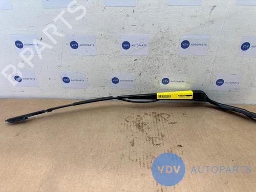 Used Front windshield wiper arm MERCEDES-BENZ SPRINTER 3,5-t Van (B906) 313 CDI (906.631, 906.633, 906.635, 906.637) (129 hp) 25964664