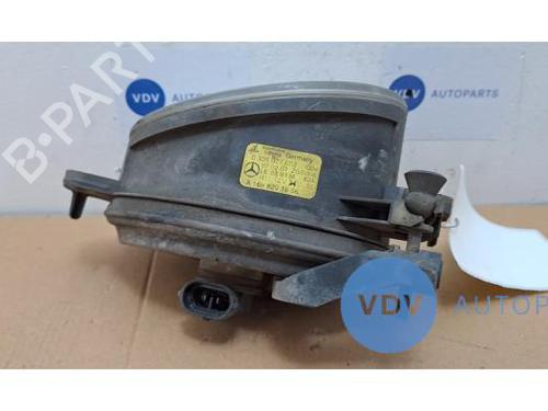 Used Right front fog light MERCEDES-BENZ C-CLASS (W204) C 200 CDI (204.001) (136 hp) 25960882