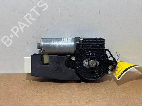 Used Sunroof engine Sunroof engine MERCEDES-BENZ GLA-CLASS (X156) GLA 200 CDI / d (156.908) (136 hp) 38827897 38827897