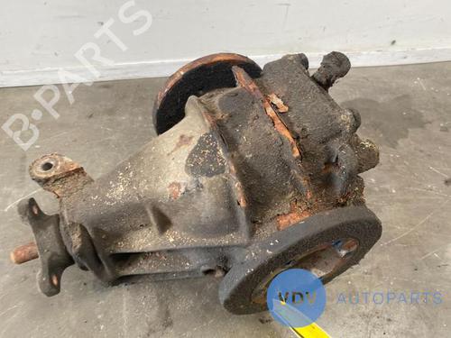 Used Rear differential MERCEDES-BENZ 190 (W201) E 2.0 (201.024) (113 hp) 25951600