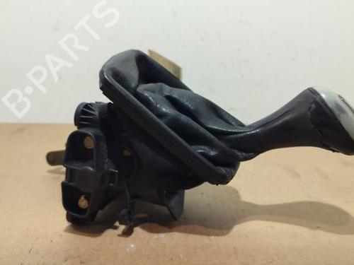 Used Gear lever Gear lever MERCEDES-BENZ 124 Saloon (W124) 250 D (124.125) (94 hp) 38816536 38816536