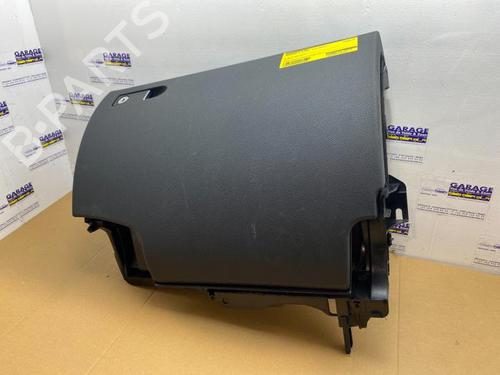 glove-box-mercedes-benz-c-class-w204-2007-2008-2009-2010-2011-2012-2013-2014-2015-38854217 main image