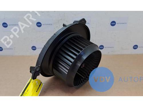 Used Heater blower motor MERCEDES-BENZ SPRINTER 3,5-t Van (B907, B910) 314 CDI RWD (907.631, 907.633, 907.635, 907.637) (143 hp) 25963845