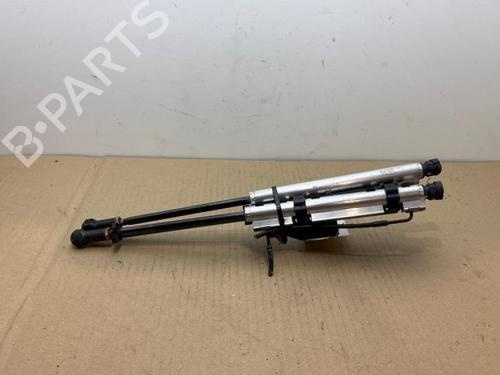 gasdmper-bagklap-mercedes-benz-slk-r172-2011-38826839 main image