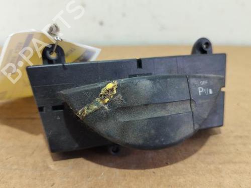 Used Switch Switch MERCEDES-BENZ E-CLASS (W211) E 200 CDI (211.007) (136 hp) 40065334 40065334