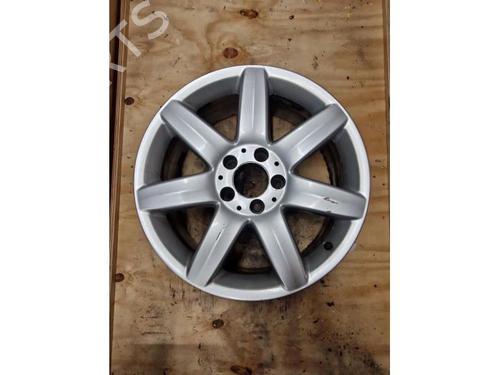 Used Rim Rim 38840260 38840260