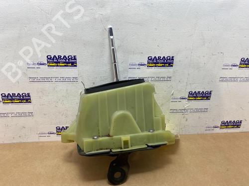 gear-lever-mercedes-benz-e-class-coupe-c207-2009-2010-2011-2012-2013-2014-2015-2016-38847775 main image