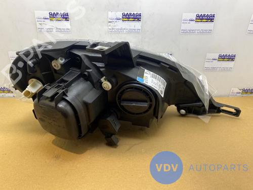 Left headlight MERCEDES-BENZ M-CLASS (W163) ML 270 CDI (163.113) | BP25959020C28 