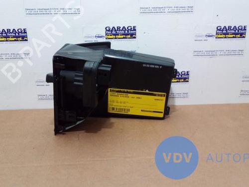 Used Headlight switch MERCEDES-BENZ B-CLASS Sports Tourer (W245) B 180 CDI (245.207) (109 hp) 25944533