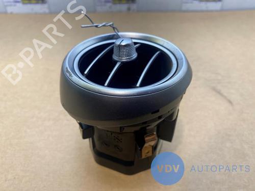 Used Air vent MERCEDES-BENZ C-CLASS (W205) C 200 EQ Boost 4-matic (205.078) (184 hp) 25955955