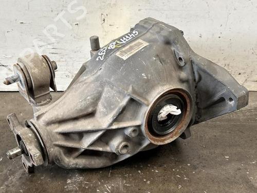 rear-differential-mercedes-benz-e-class-w212-2009-2010-2011-2012-2013-2014-2015-2016-38817283 main image