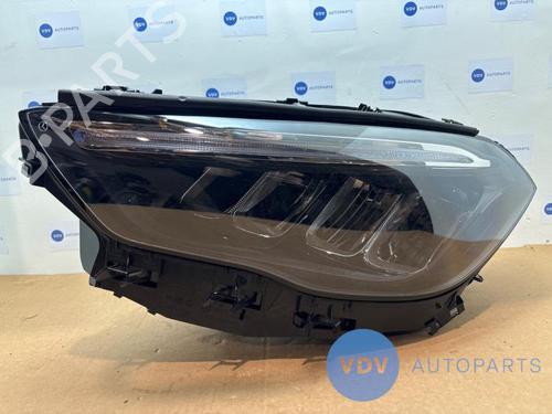 Used Left headlight MERCEDES-BENZ GLA (H247) GLA 250 e (247.786) (218 hp) 25960558